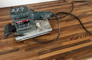 CORDED BOSCH GSS 28A SANDER 240V/500W PROFESSIONAL SERIES WOODWORK CARPENTRY - Picture 1 of 6