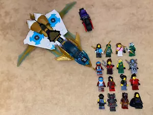 Lego Ninjago Konvolut 16x Figur Figuren + Fahrzeug + Zane's Golden Dragon Jet - Bild 1 von 3