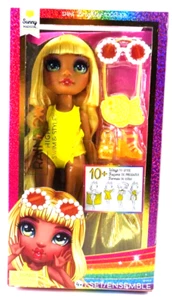 Rainbow High Swim & Style Sunny - Muñeca Sunny Madison Rubia 2023 NUEVA EN CAJA - Imagen 1 de 4