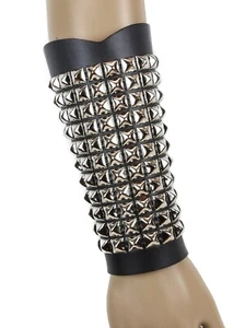Studded Gauntlet Leather 11 Pyramid Sid Vicious Death Metal Punk Cyber Gothic - Picture 1 of 9