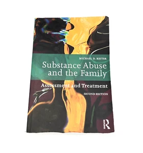 Substance Abuse and the Family: Paperback, by Reiter Michael D. Second Edition - Imagen 1 de 11