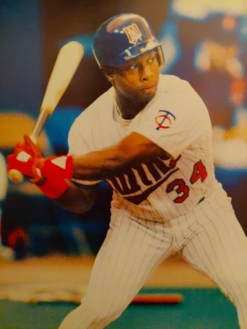 AUTHENTIC & BOLD MINN. TWINS POWER POSTERS 9 LOT VG CONDITION 20"X15" BATTER UP! Cover