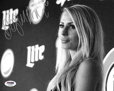 Dasha Alexandria Signed 8x10 Photo PSA/DNA Bellator MMA Ring Card Girl Autograph - Image 1 of 2