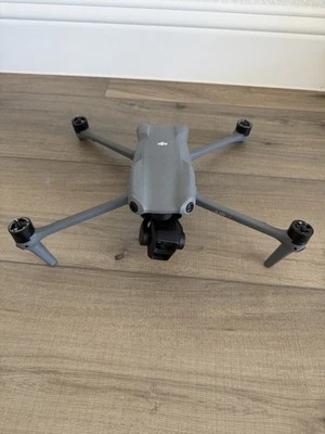 DJI Air 3 Drone - DRONE ONLY - GIMBLE ERROR - Image 1 of 4