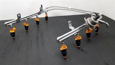 97-03 Ford F150 5.4L Fuel Injectors W/ Rail Assembly 8-330 OEM E5TE-9F593-A1A - Image 1 of 4