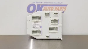 19 MERCEDES BENZ SPRINTER 2500 BODY CONTROL MODULE BCM 9079002304 - Picture 1 of 12