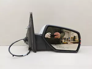 2014-2019 CHEVROLET SILVERADO 1500 FRONT RIGHT PASSENGER SIDE MIRROR OEM - Picture 1 of 14