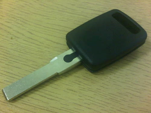 КЛЮЧ ЧЕХОЛ ОБОЛОЧКА КЛЮЧ ПУСТОЕ ЛЕЗВИЕ ДЛЯ AUDI S3 S4 S6 S8 TT - Изображение 1 из 1