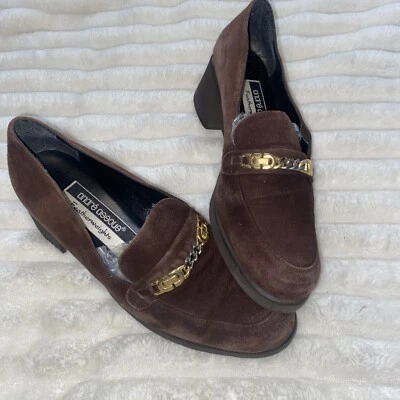 Andre Assous women 90s loafer 8.5 brown soft suede vintage almond toe lug sole - Image 1 of 4