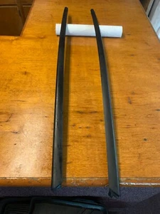 ๐ 2008-2017 AUDI S5 COUPE WINDSHIELD LEFT RIGHT DEFLECTOR MOLDING SET OEM - Picture 1 of 23