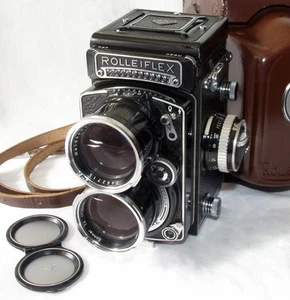 Tele Rolleiflex with Sonnar 4/135mm, case, strap and cap - Picture 1 of 11