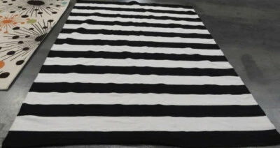Alfombra dañada NEGRO/MARFIL 8' X 10' precio reducido 1172605343 MTK712D-8 Foto 1 de 4