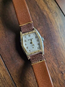 1930`s Bulova SKY KING 2 TONE CASE Manual Wind Art Deco Geyser Watch - Picture 1 of 9