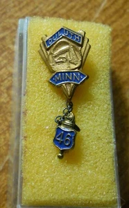 Vintage Duluth Minnesota High School Class of 1946 pin - Bild 1 von 3