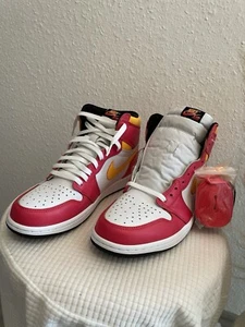Jordan 1 Retro High OG Light Fusion Red 2021 | EU 44 | US 10 - Bild 1 von 5