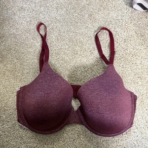 Camiseta Sujetador Victoria's Secret Uplift Semi Demi Granate Tinte Espacial 34DD - Imagen 1 de 4