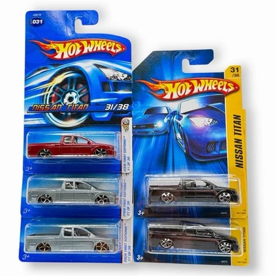 Hot Wheels 2006 First Editions 31 of 38 Nissan Titan (LOT OF 5)VHTF FTE, 5 HOLE - Image 1 of 4