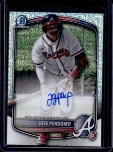 2025 Bowman Jose Perdomo Chrome Prospect Auto Mega Box Refractor #BMA-JP Braves - Picture 1 of 2