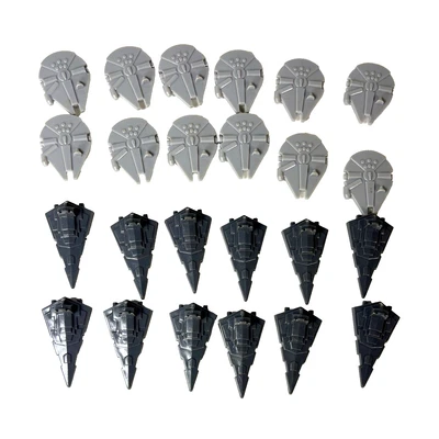 Monopoly Star Wars Edición 1996 24 PIEZAS DE REPUESTO JUEGO Envíos Hoteles Casas Foto 1 de 4