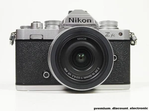 Nikon Z FC + Z DX 16-50mm Kit Digitalkamera Kamera 826 Auslösungen "WIE NEU" - Bild 1 von 2