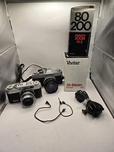 Untested For Parts Lot Of 2 Vintage Camera's &accessories - Picture 1 of 18