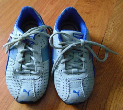 Zapatillas Puma Turín gris y morado para niña pequeña, talla 8. Foto 1 de 4