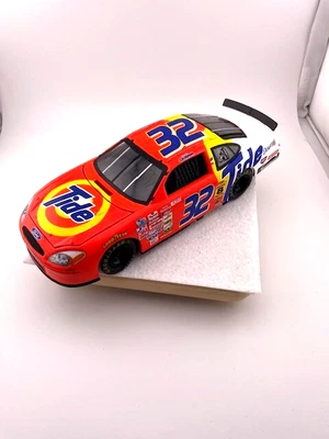 Coche coleccionable de carreras Ricky Craven vintage Nascar #32 Tide Die Cast Car Foto 1 de 4