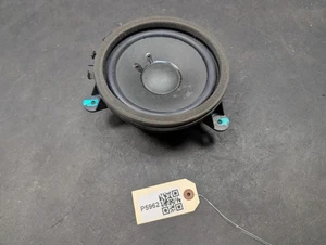 Altavoz puerta trasera derecha Volvo S60 30657445 2015 2014 2016 2017 2018 - Imagen 1 de 8