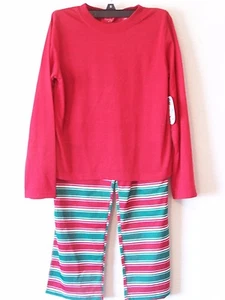 Child's Unisex Holiday Red and Green Stripe Pajamas Size 8 - Picture 1 of 2