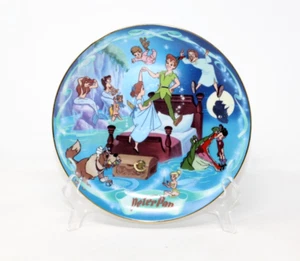 Disney’s Peter Pan "Flight to Neverland" Musical Memories Plate - Picture 1 of 12