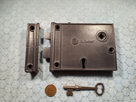 Interior Rim Lock Reversible Mallory Wheeler Cover