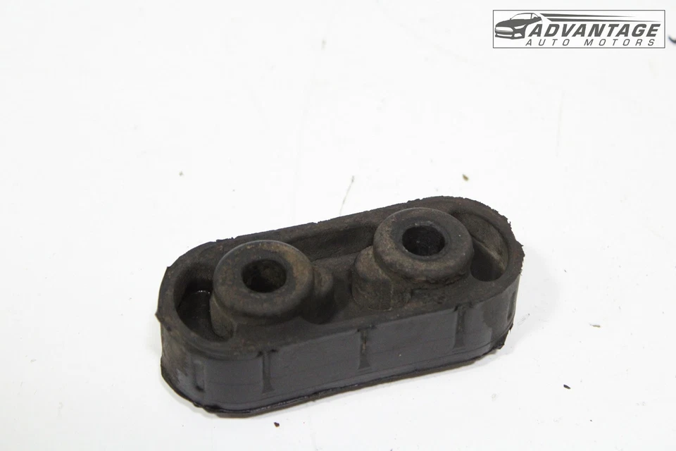 2000-2025 GMC YUKON 4WD 5.3L EXHAUST MUFFLER PIPE INSULATOR HANGER OEM - Image 1 of 4