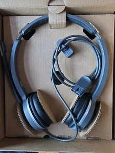 Cisco 532 Headset - New, Missing USB adapter - Zdjęcie 1 z 3