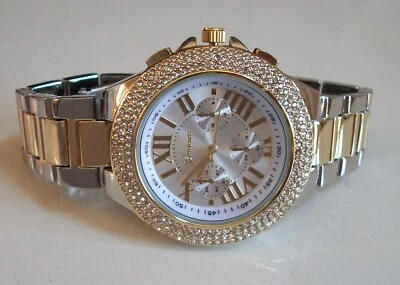 Reloj informal elegante de moda para mujer con acabado plateado y dorado con estrás para novio Foto 1 de 4