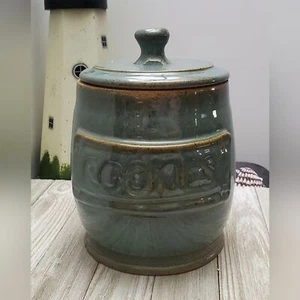 ¡MUY RARO FRASCO DE GALLETAS DE CERÁMICA FIRMADO JEFF JAMM ÚNICO CON MOTIVO DE FARO! - Imagen 1 de 10