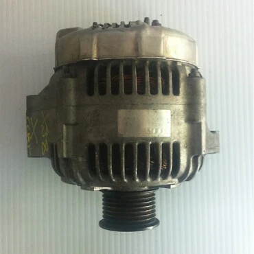 Alternador Jaguar XJ8, VDP, XJR (98-03), Xk8, XKR (97-06) LNC1800AA, LNC1688AA Foto 1 de 4