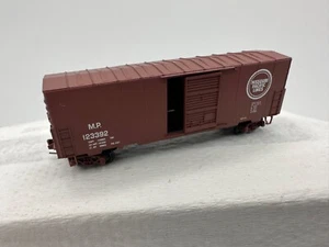 Missouri Pacific, 40' Box Car, Single Door w/o Roofwalk, RD# 123392 - Picture 1 of 2