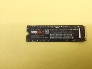 4TB 2.5" NVME SSD Failed - Afbeelding 1 van 4