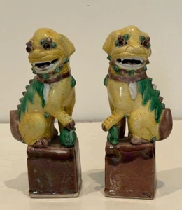Paar Vintage chinesisches Porzellan Foo Hunde grün blau gelb braun - Bild 1 von 12