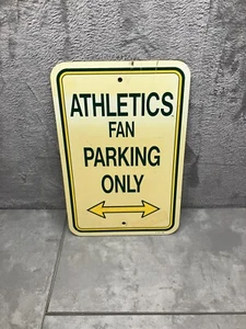 Vintage 1988 Leichtathletik Parkplatz Schild Kunststoff MLB Oakland A’s 13 Zoll x 10 Zoll Fan - Bild 1 von 8