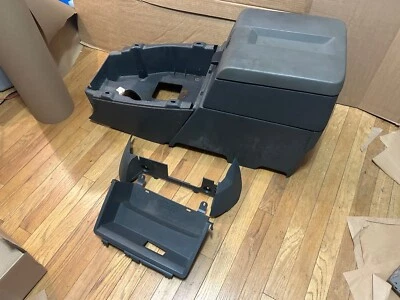 Consola de piso gris para centro de negocios Dodge RAM 1500 2500 3500 06-08 OEM Foto 1 de 4