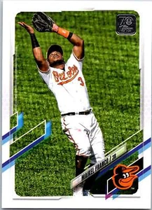2021 Topps Update #US22 Maikel Franco - Picture 1 of 2