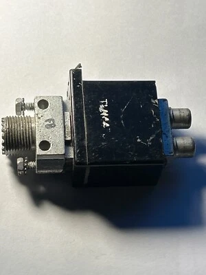 Relé Motorola RF TLN4295A 24C84103B01 Foto 1 de 4