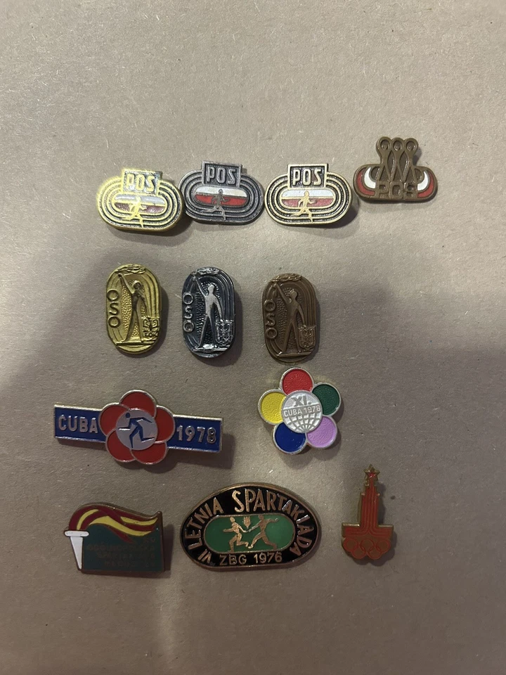 12 x Sports themed pins 1970-1980. Poland - Image 1 of 4