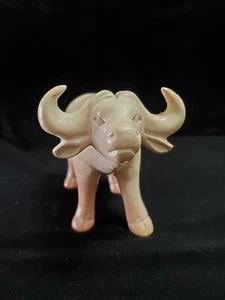 Figura Toro Jabonera 3 1/2" Alto. 5 1/2" de largo. *Leer descripción*. #68 - Imagen 1 de 5