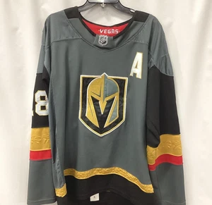 Camiseta James Neal #18 Vegas Golden Knights Adidas Auténtica NHL - Talla 54 - Imagen 1 de 4
