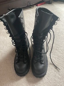 New Danner Fort Lewis 10" 200G Tactical Insulated Boot 69110 M USA 7.5 Black - Picture 1 of 7