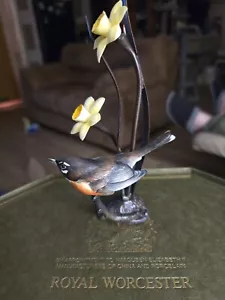 Friggitrice/scatola Royal Worcester porcellana e bronzo American Robin di David - Foto 1 di 9