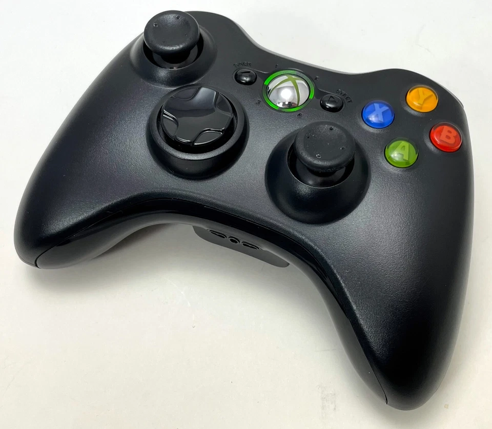REFURBISHED OEM Microsoft Xbox 360 & PC Windows Black Wireless Controller 1403 - Image 1 of 4