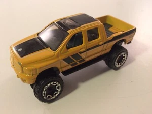 Vintage 2006 Hot Wheels Dodge Ram 1500 Yellow Pickup Truck Diecast 3 1/4" - NICE - Picture 1 of 7